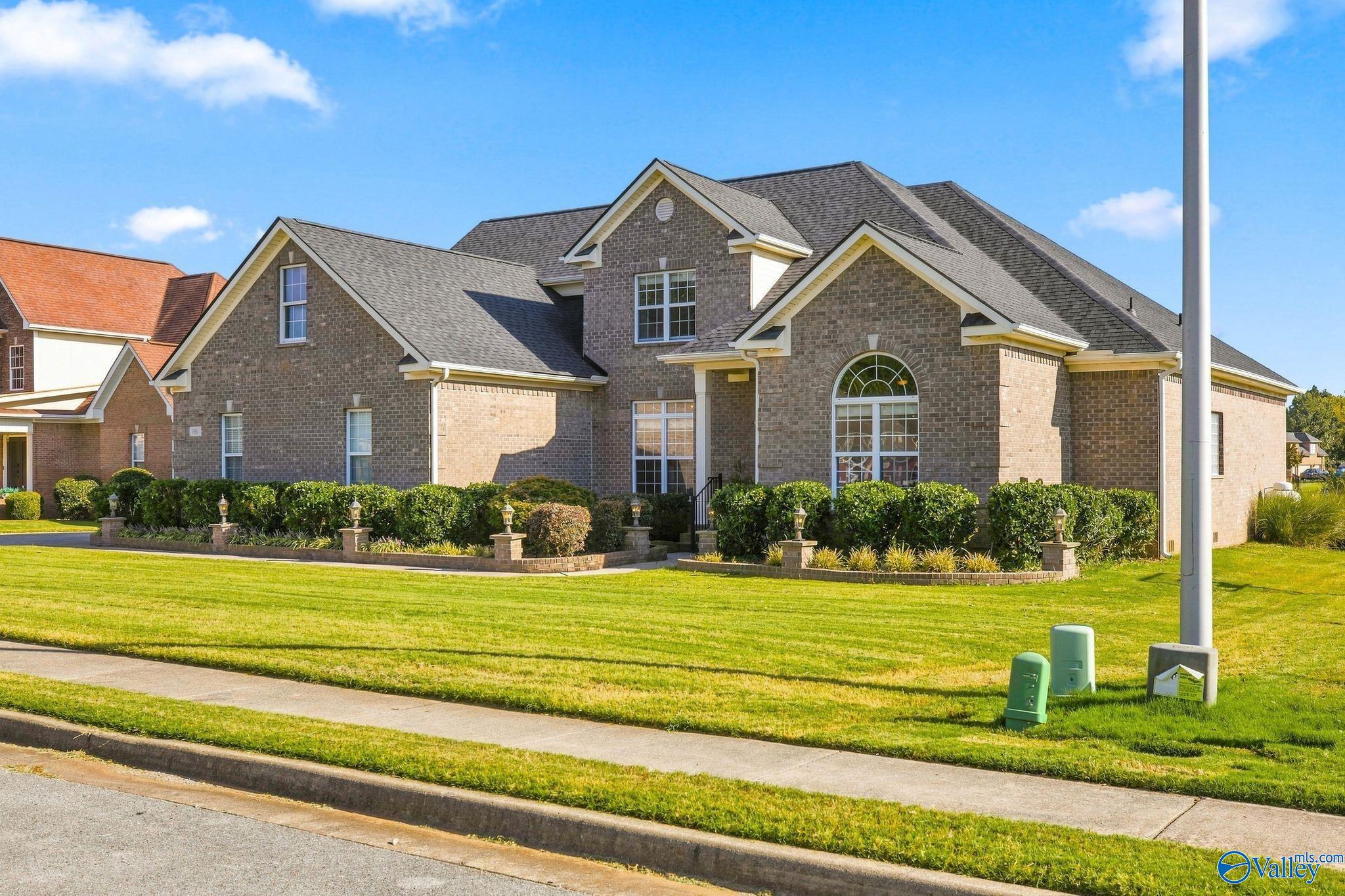 River Walk Trl, New Market, AL 35761 #1