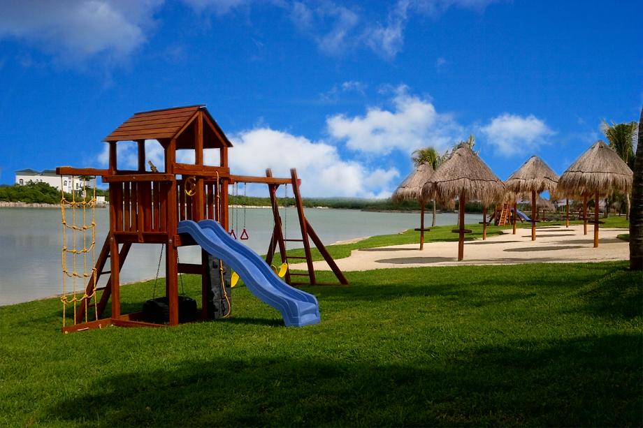 lagos del sol, Benito Juárez, Quintana Roo, 77500, Mexico, 4 Bedrooms Bedrooms, ,4 BathroomsBathrooms,Residential,For Sale,lagos del sol,1655843
