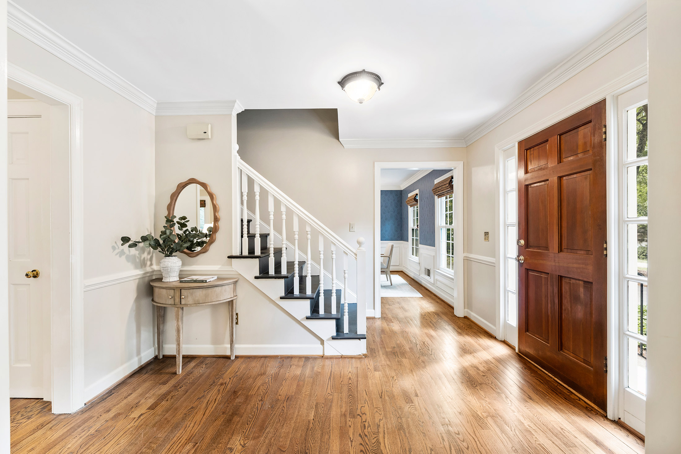  Andover North Home Blends Privacy and Convenience - 物件實景