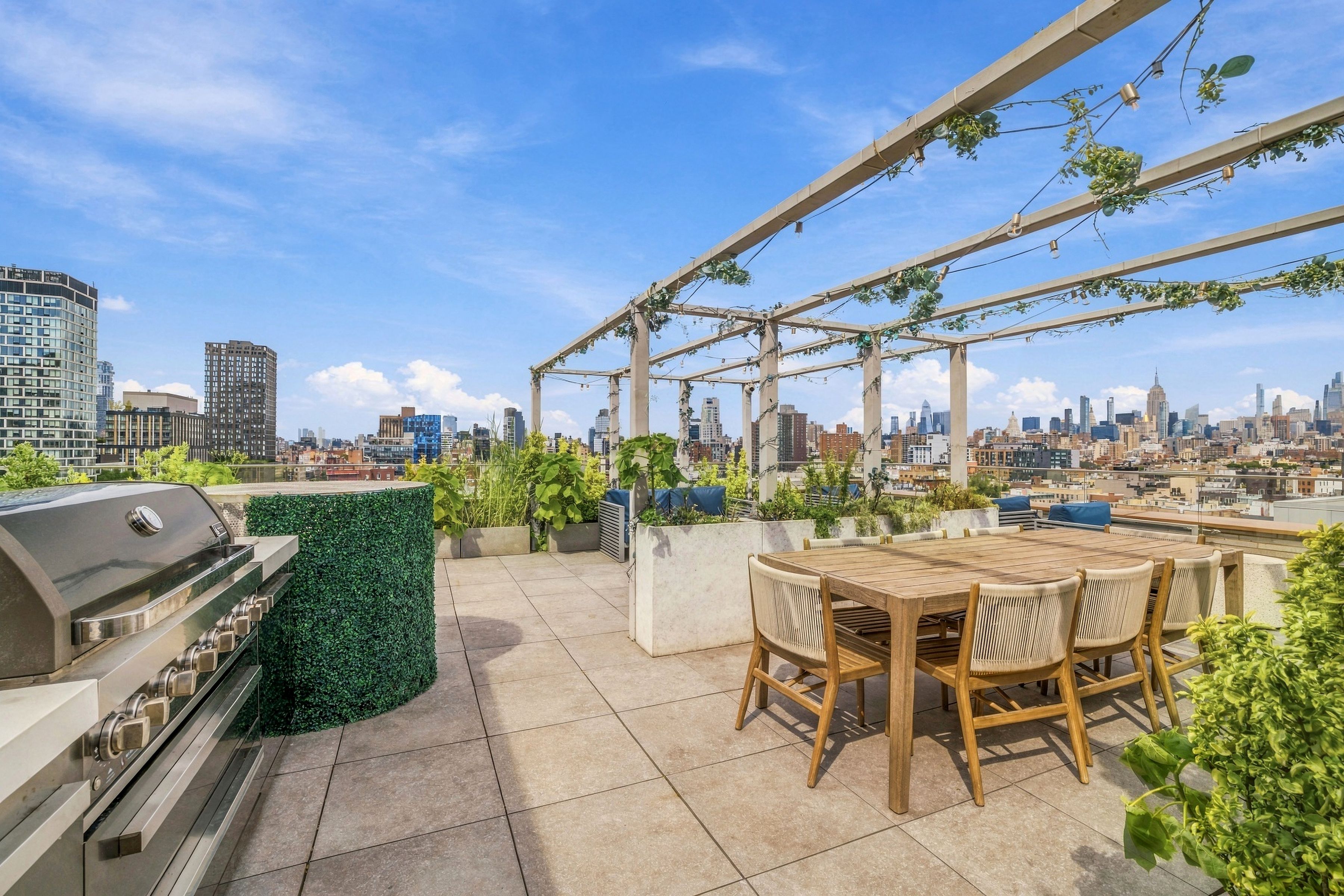 208 Delancey Street, 11D - 物件實景