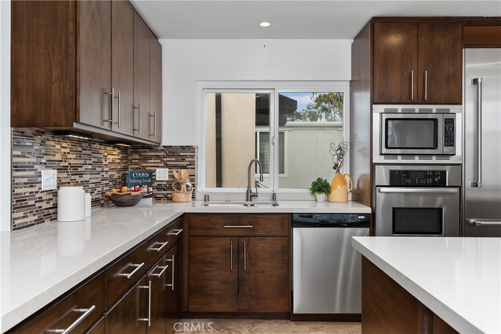 Seal Beach, California, 90740, United States, 3 Bedrooms Bedrooms, ,3 BathroomsBathrooms,Residential,For Sale,1846978