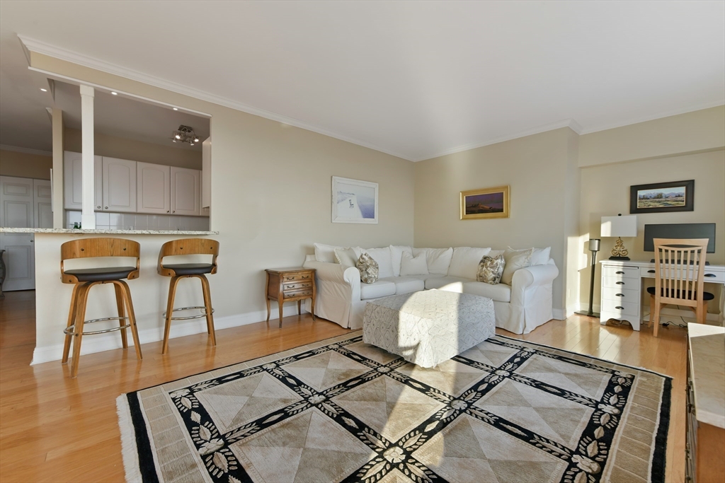 Boston, Massachusetts, 02110, United States, 1 Bedroom Bedrooms, ,1 BathroomBathrooms,Residential,For Sale,1942239