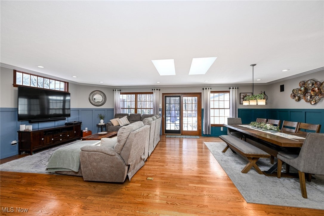 Massillon, Ohio, 44646, United States, 5 Bedrooms Bedrooms, ,4 BathroomsBathrooms,Residential,For Sale,2012066