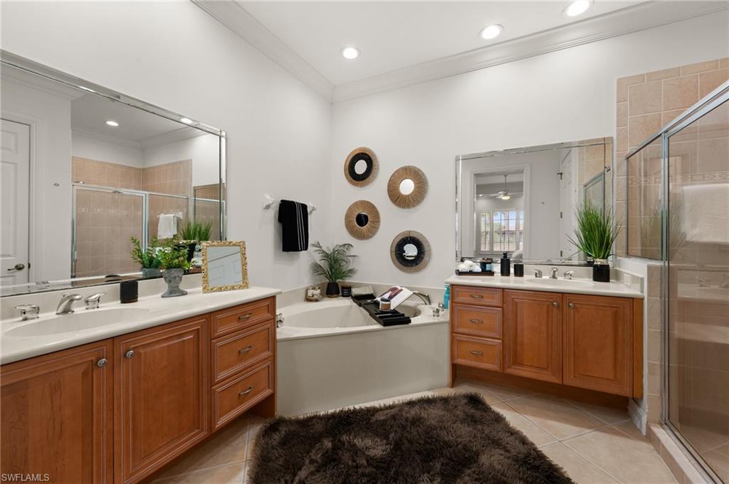Naples, Florida, 34105, United States, 4 Bedrooms Bedrooms, ,3 BathroomsBathrooms,Residential,For Sale,1876929