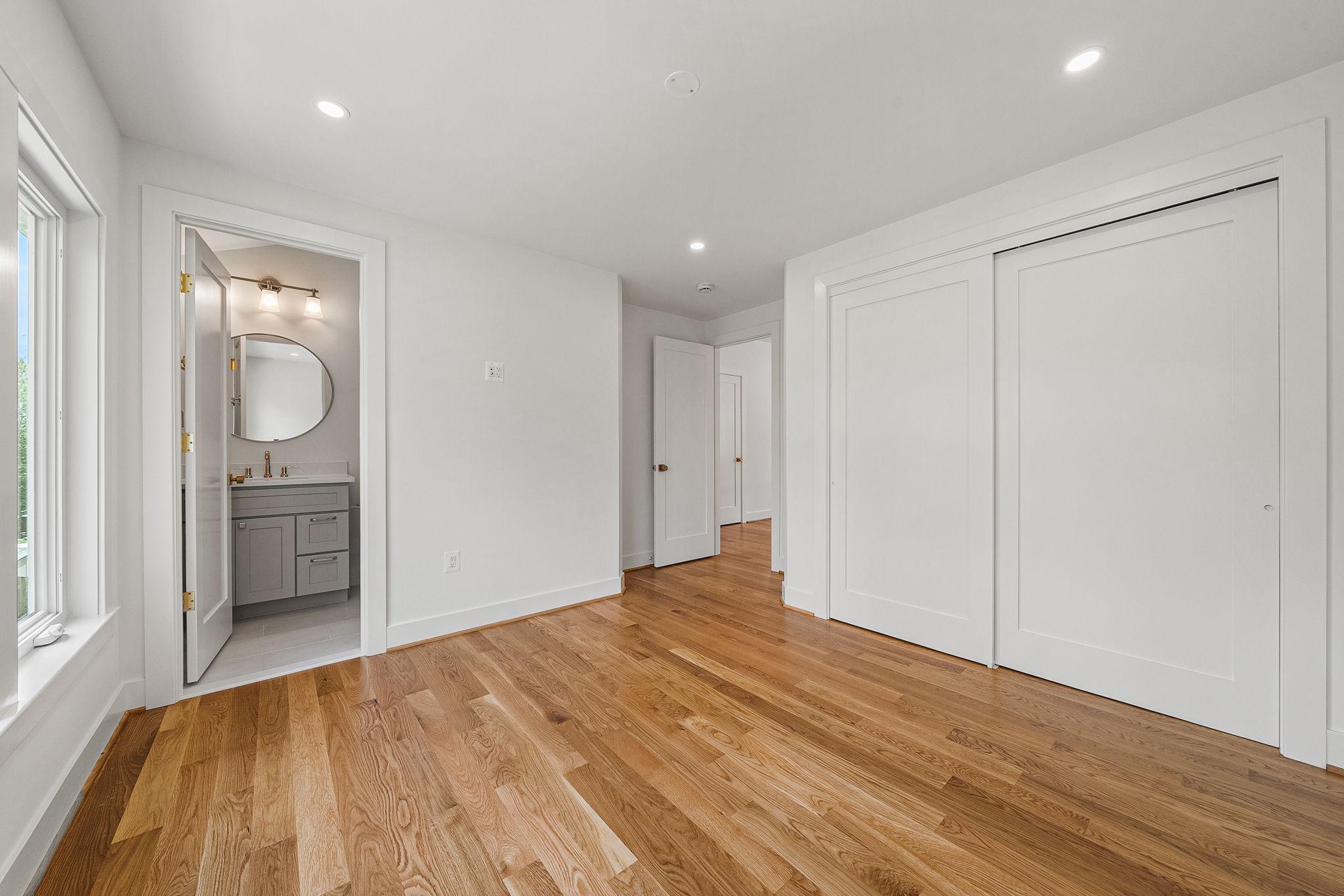  3175 Woodland Lane, Alexandria, VA, 22309 - 物件實景