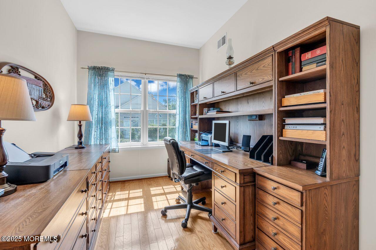 Franklin Twp, New Jersey, 08873, United States, 2 Bedrooms Bedrooms, ,2 BathroomsBathrooms,Residential,For Sale,1985006