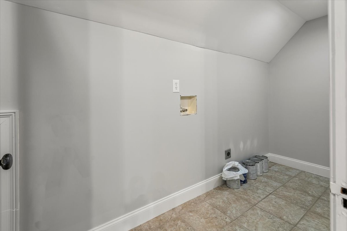 Hartsville, South Carolina, 29550, United States, 4 Bedrooms Bedrooms, ,4 BathroomsBathrooms,Residential,For Sale,1820221