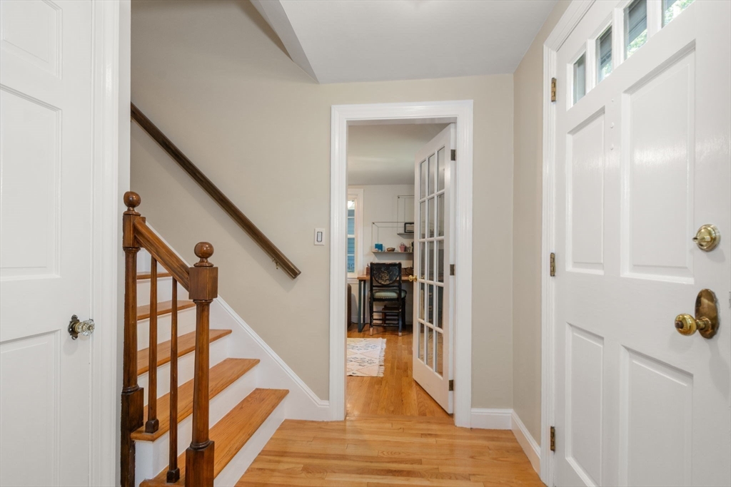 Holden, Massachusetts, 01520, United States, 4 Bedrooms Bedrooms, ,3 BathroomsBathrooms,Residential,For Sale,1948206
