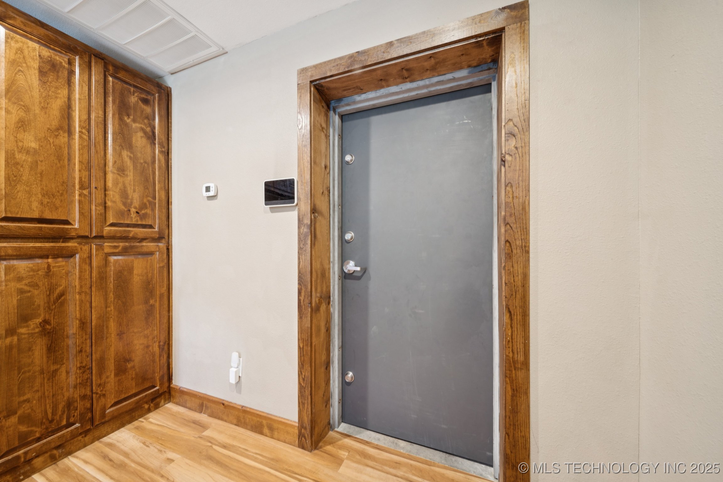 Henryetta, Oklahoma, 74437, United States, 4 Bedrooms Bedrooms, ,4 BathroomsBathrooms,Residential,For Sale,1939303