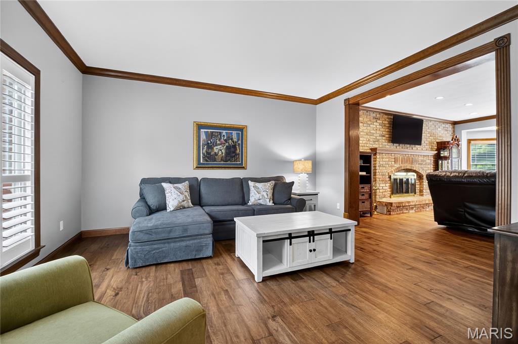 St Charles, Missouri, 63301, United States, 4 Bedrooms Bedrooms, ,4 BathroomsBathrooms,Residential,For Sale,1902113