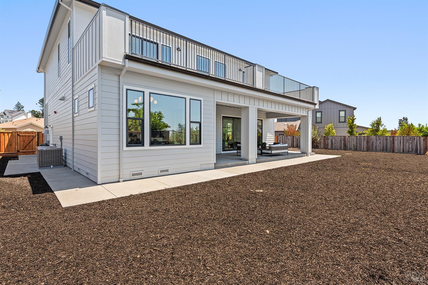 Santa Rosa, California, 95403, United States, 4 Bedrooms Bedrooms, ,4 BathroomsBathrooms,Residential,For Sale,1986529