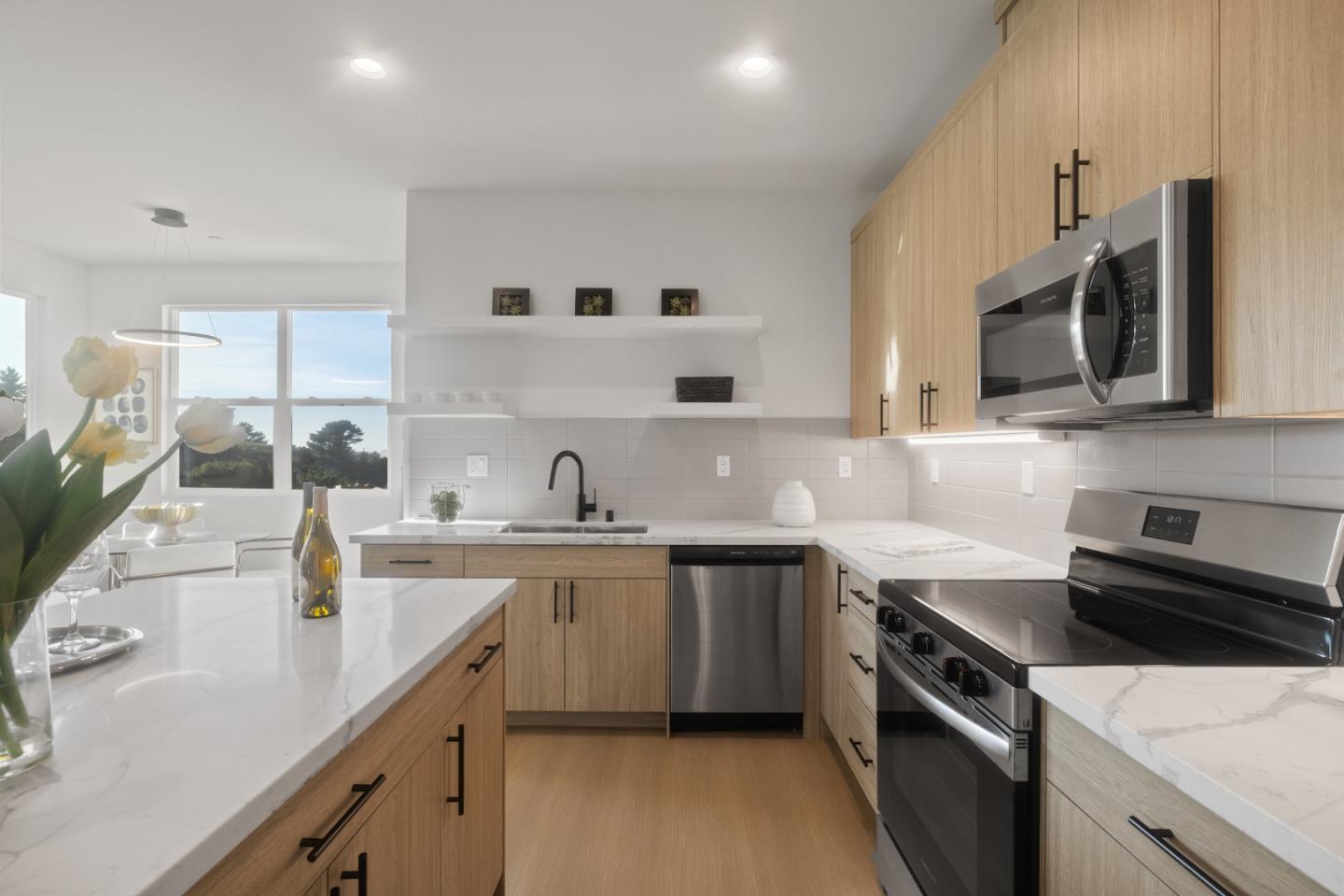 Pacifica, California, 94044, United States, 3 Bedrooms Bedrooms, ,3 BathroomsBathrooms,Residential,For Sale,2002180