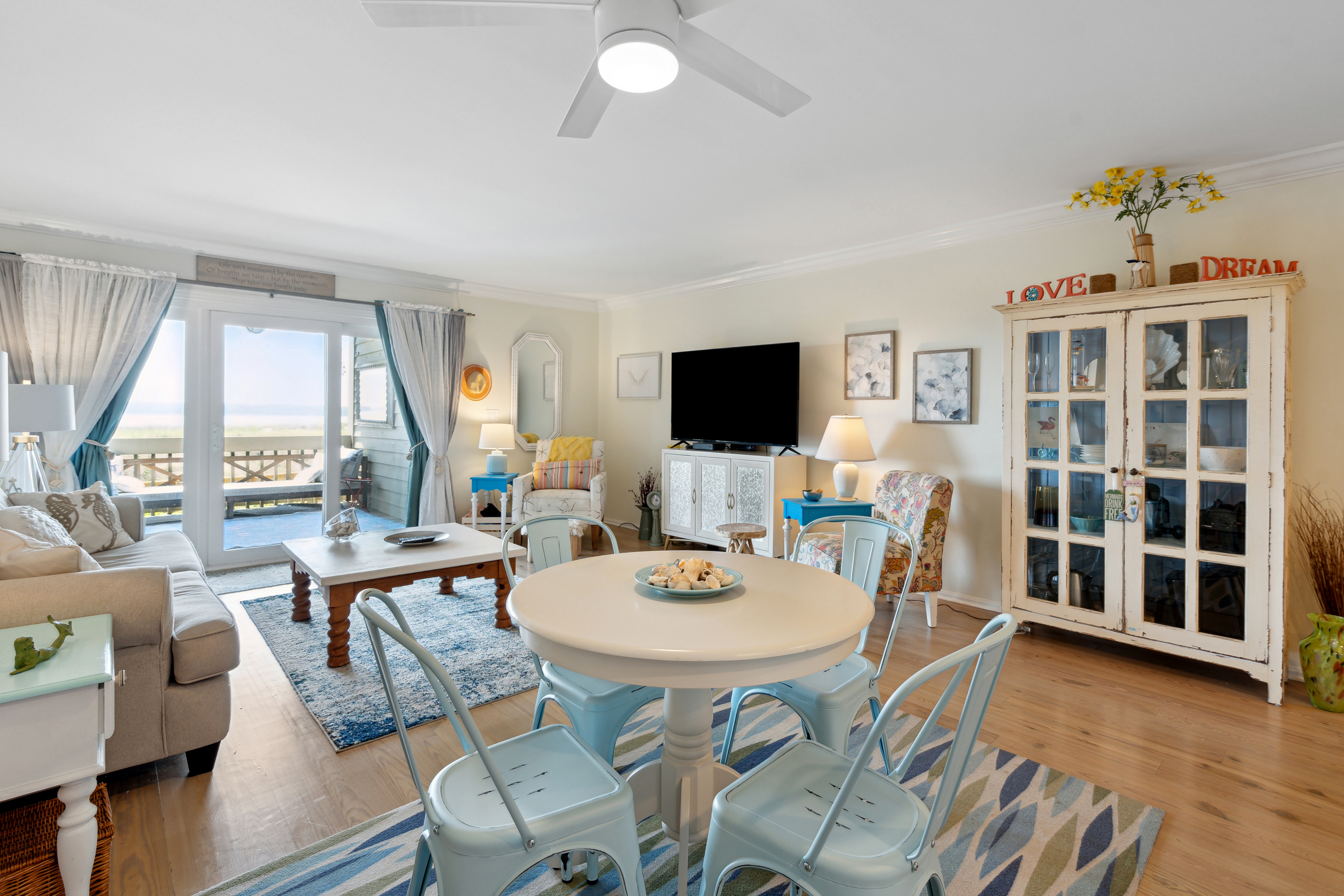  Beachfront Villa on Seabrook Island - 物件實景