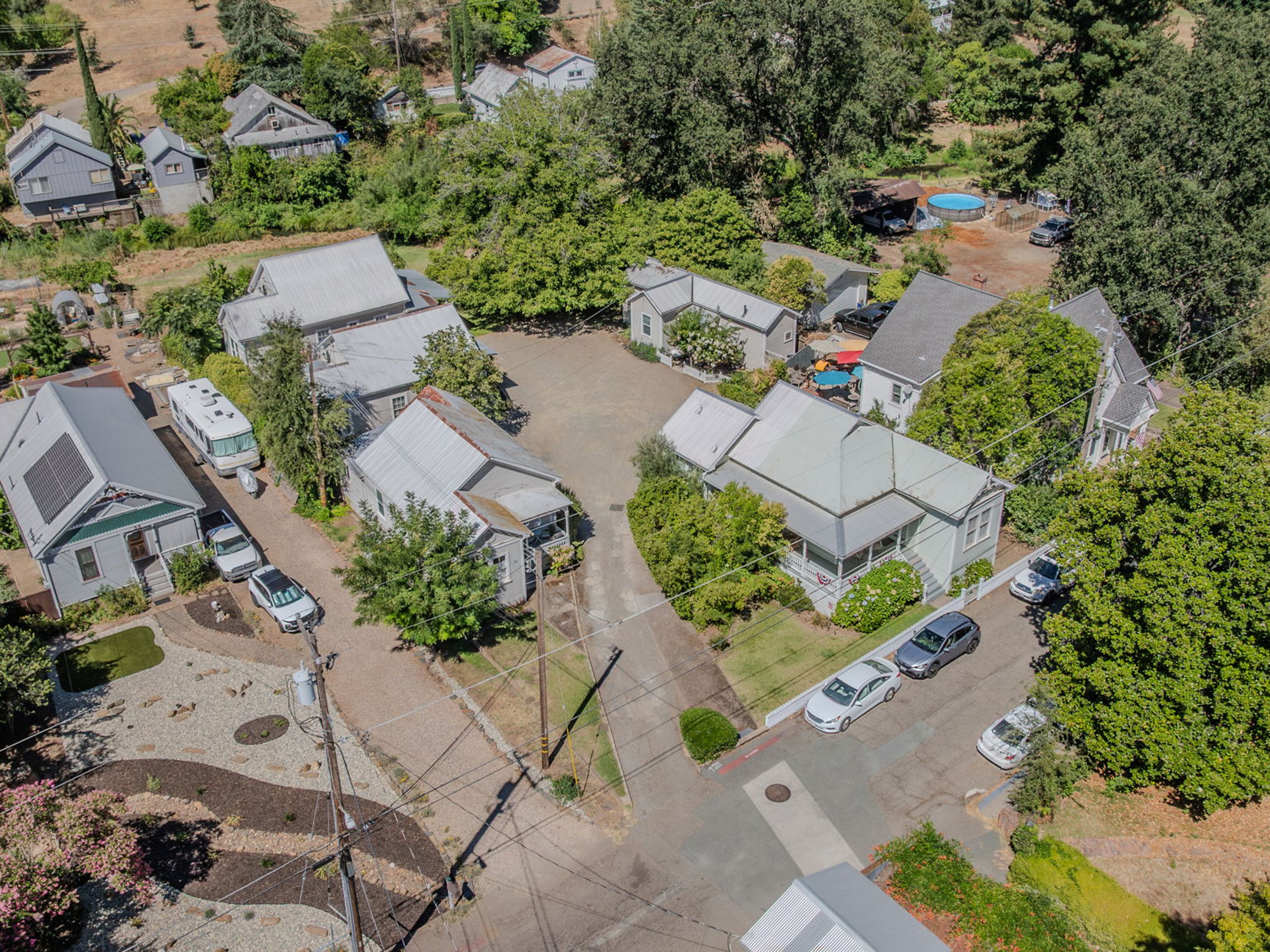  Historic Downtown Sutter Creek Residential Portfolio with Creek Frontage - 物件實景