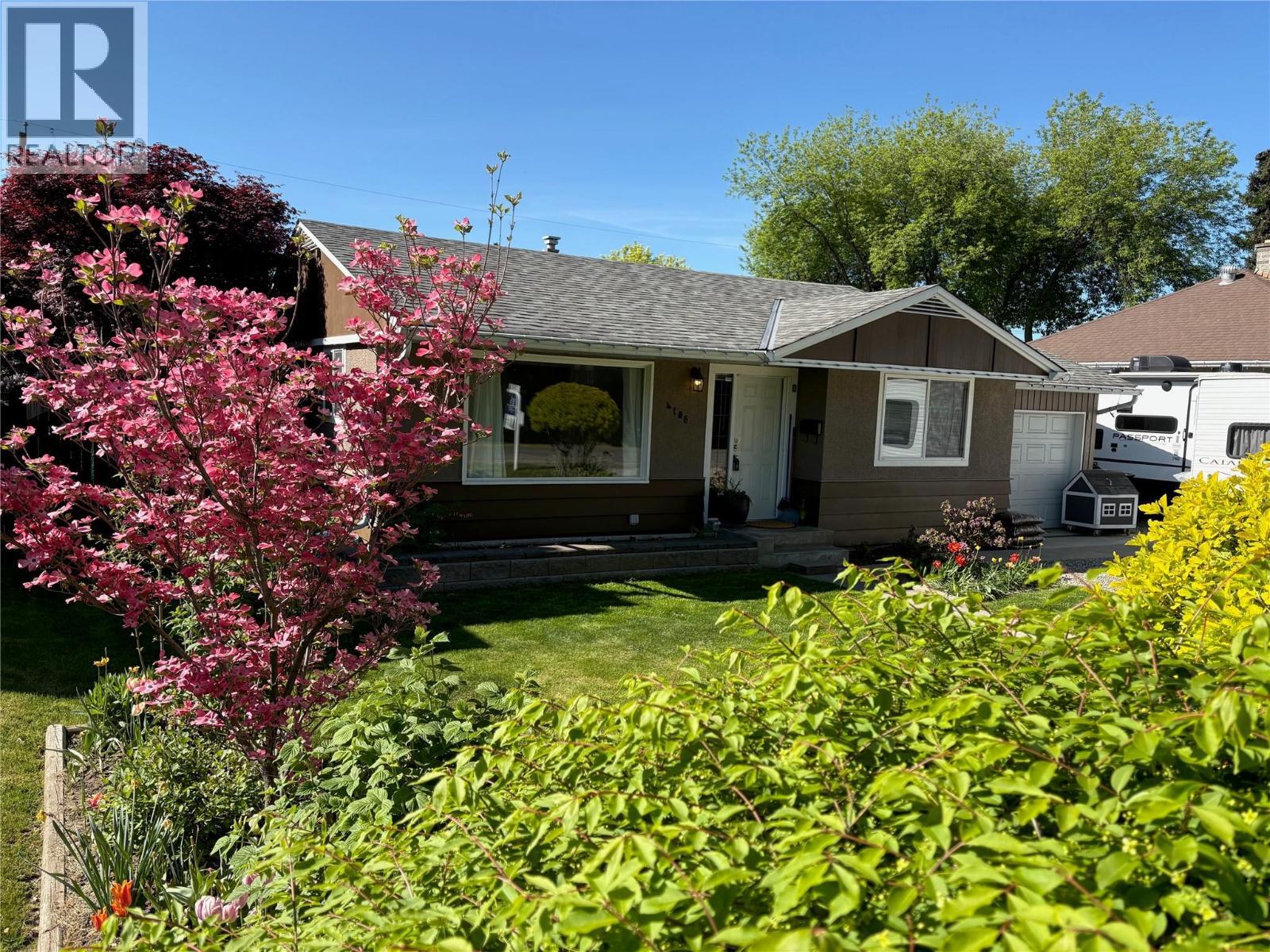 VERNON, British Columbia, V1T 1X5, CA, 2 Bedrooms Bedrooms, ,1 BathroomBathrooms,Residential,For Sale,1950987