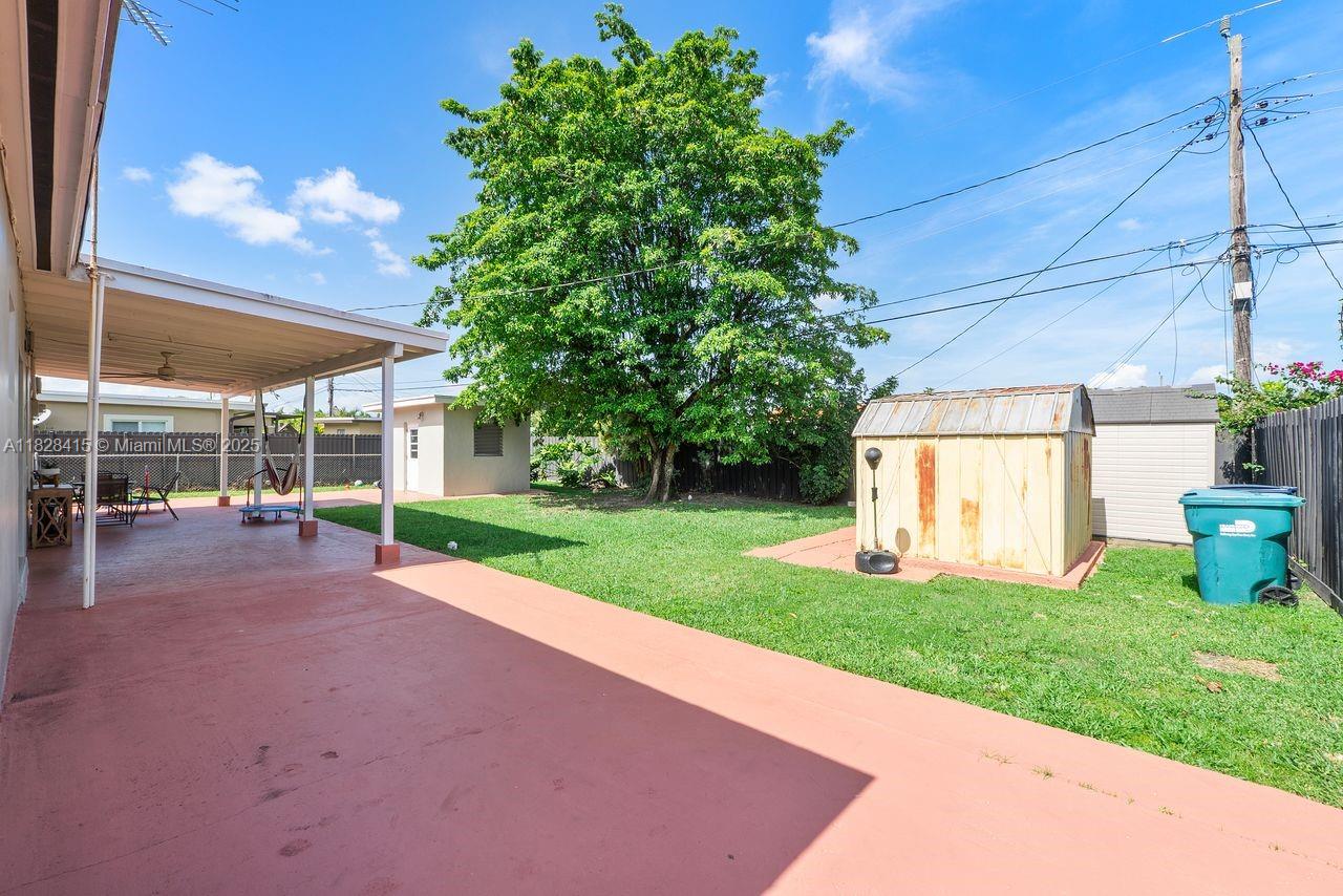 Miami, Florida, 33165, United States, 3 Bedrooms Bedrooms, ,2 BathroomsBathrooms,Residential,For Sale,1882304