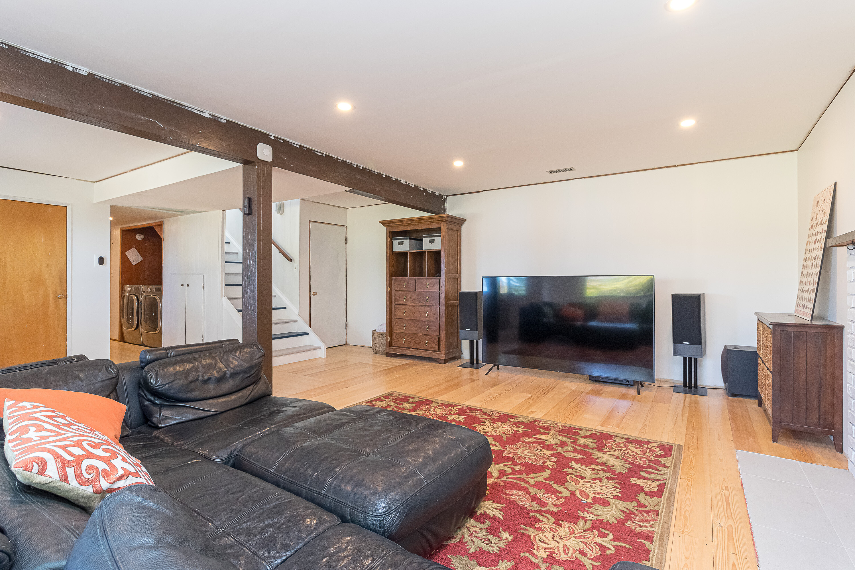  Prime Waterfront Home - 物件實景