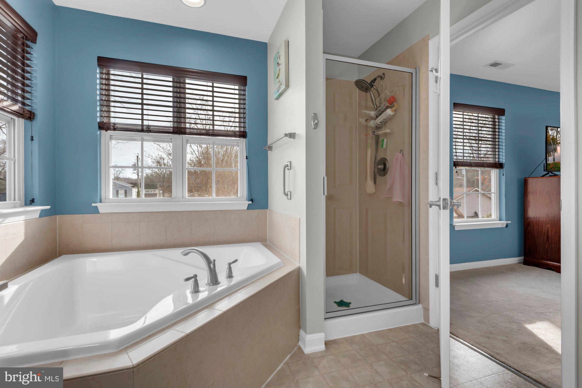 Shady Side, Maryland, 20764, United States, 4 Bedrooms Bedrooms, ,3 BathroomsBathrooms,Residential,For Sale,2011668