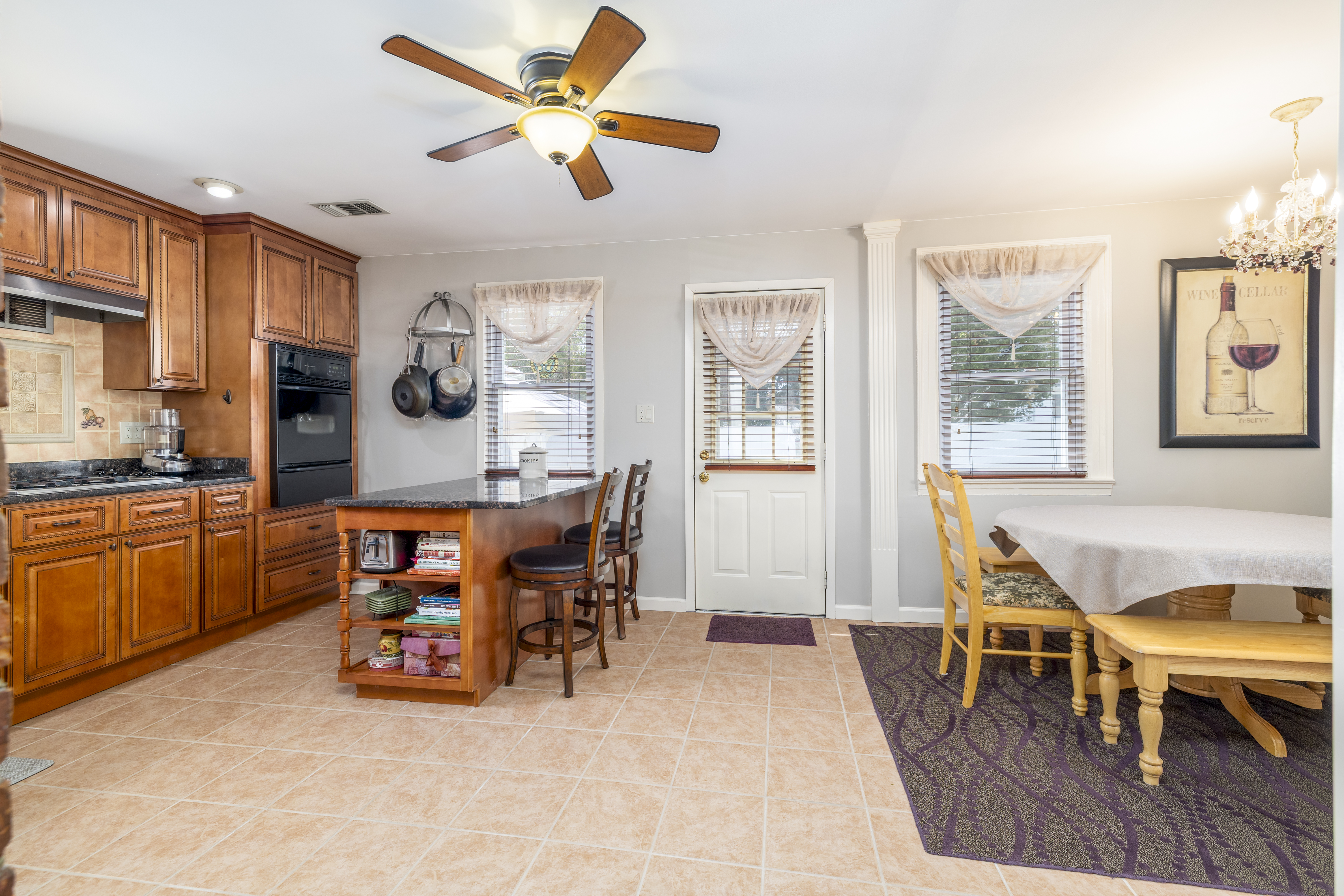  2522 5th Street, East Meadow, NY, 11554 - 物件實景
