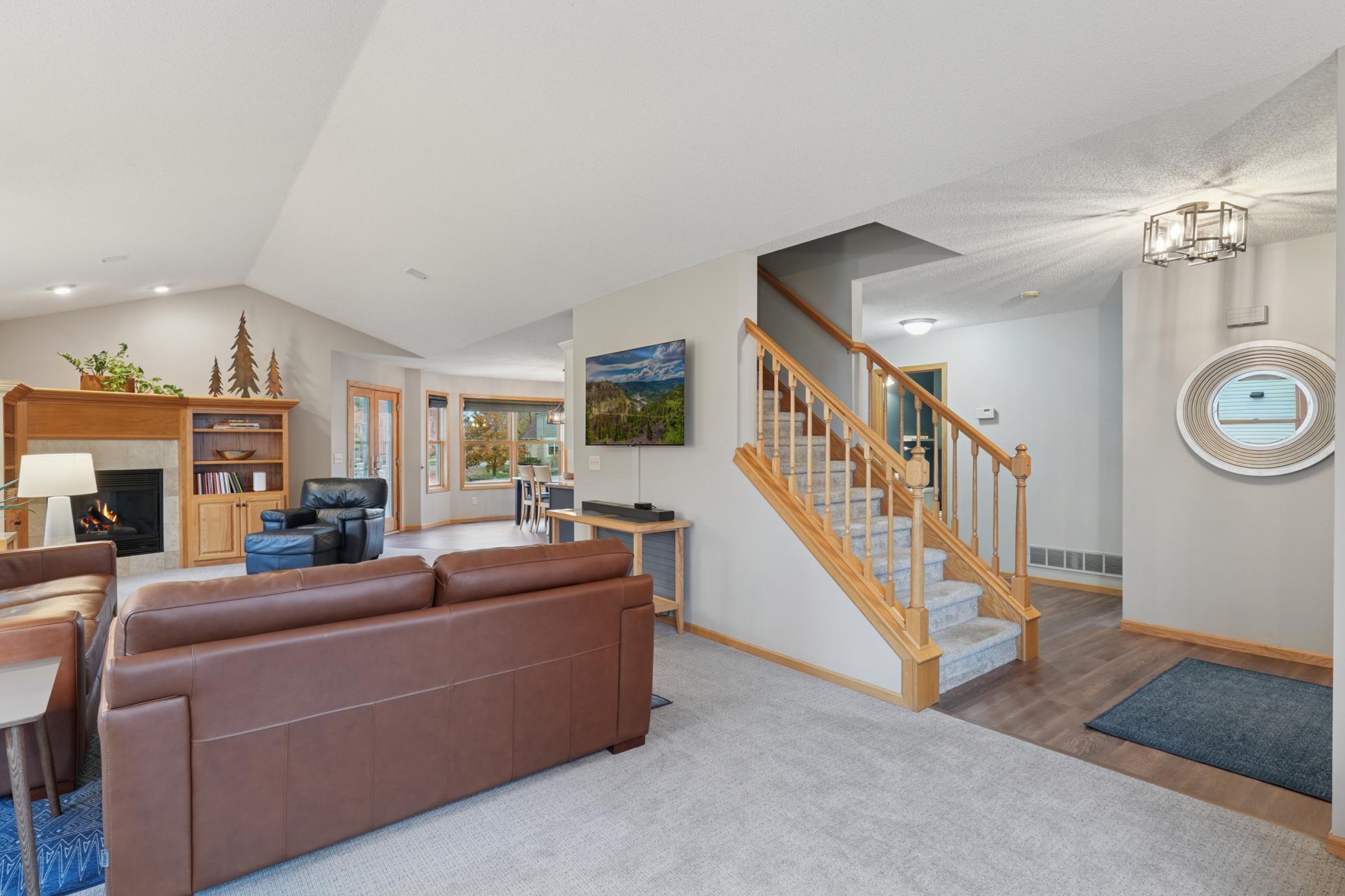 Hudson, Wisconsin, 54016, United States, 5 Bedrooms Bedrooms, ,3 BathroomsBathrooms,Residential,For Sale,1989559