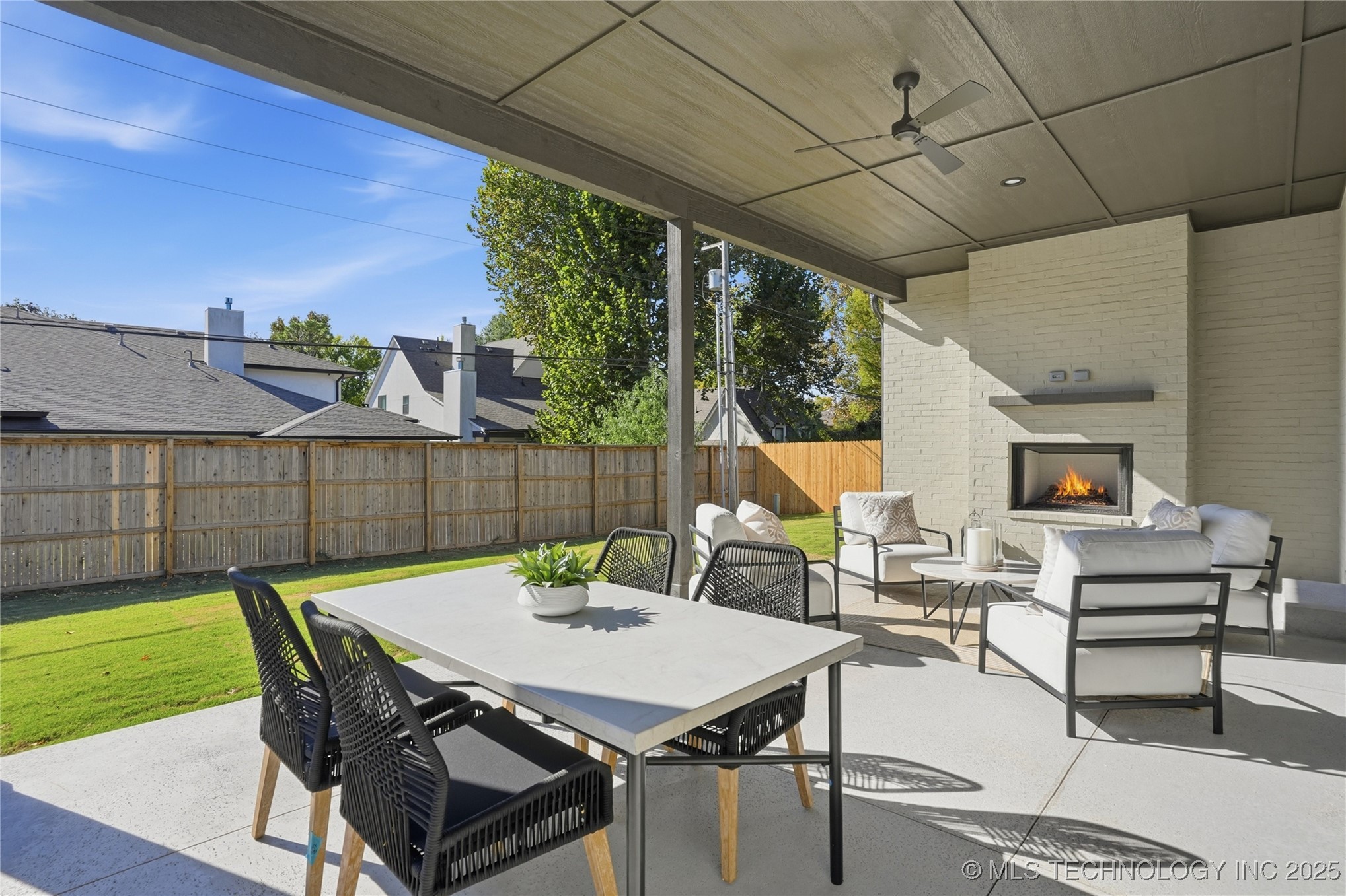 Tulsa, Oklahoma, 74114, United States, 4 Bedrooms Bedrooms, ,5 BathroomsBathrooms,Residential,For Sale,1990982