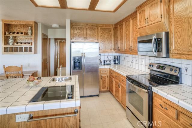 Oroville, California, 95966, United States, 3 Bedrooms Bedrooms, ,3 BathroomsBathrooms,Residential,For Sale,1927814