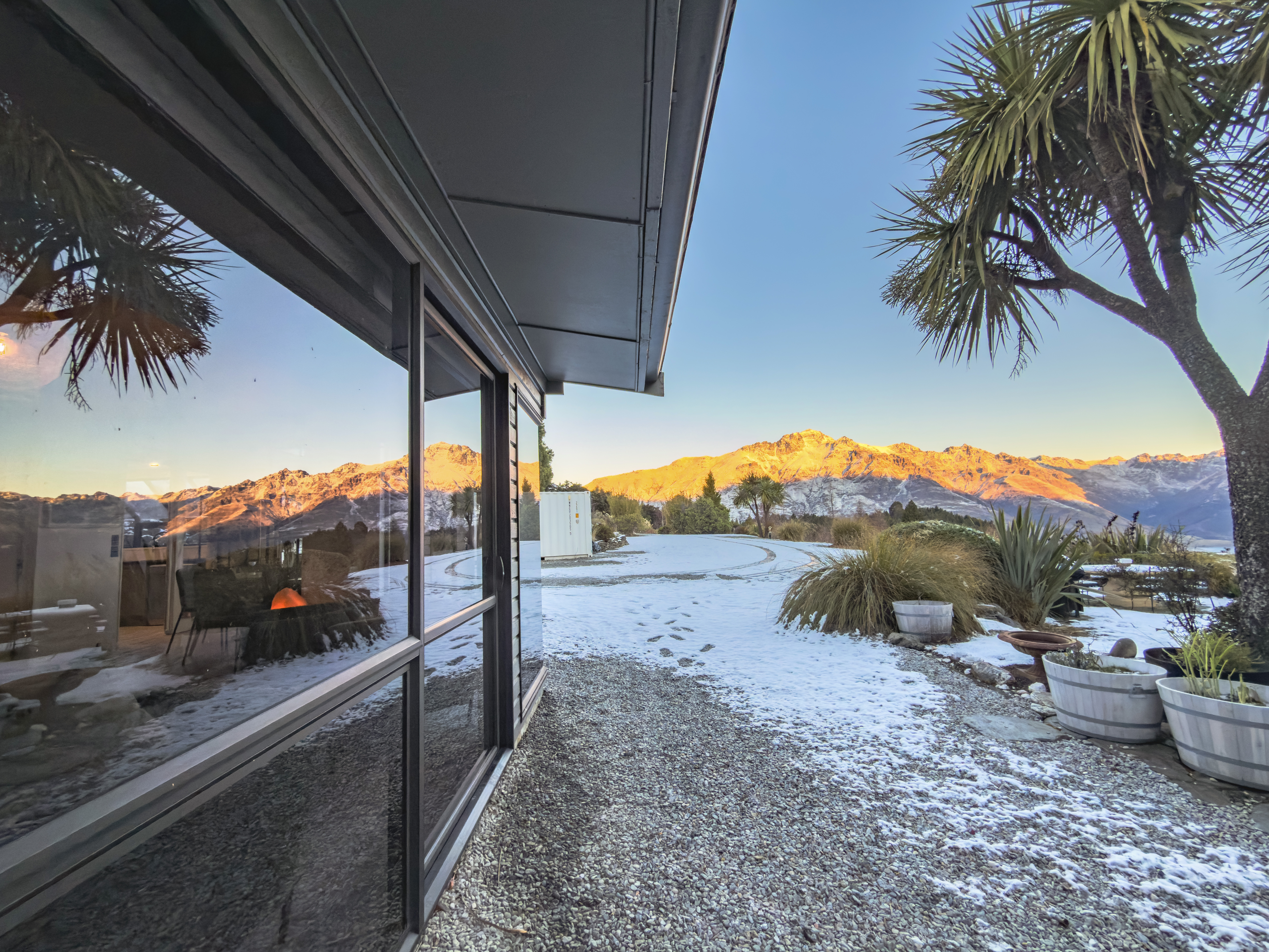  Alpine Charm With Extraordinary Possibilities - 物件實景