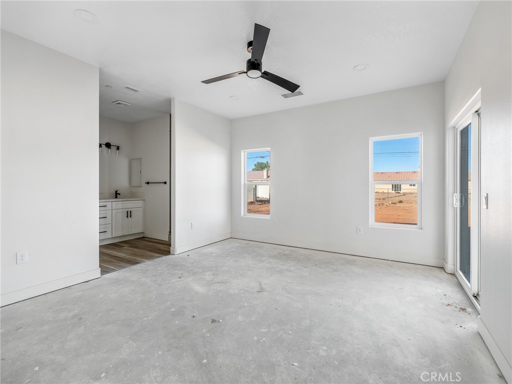 Apple Valley, California, 92307, United States, 4 Bedrooms Bedrooms, ,2 BathroomsBathrooms,Residential,For Sale,1967826