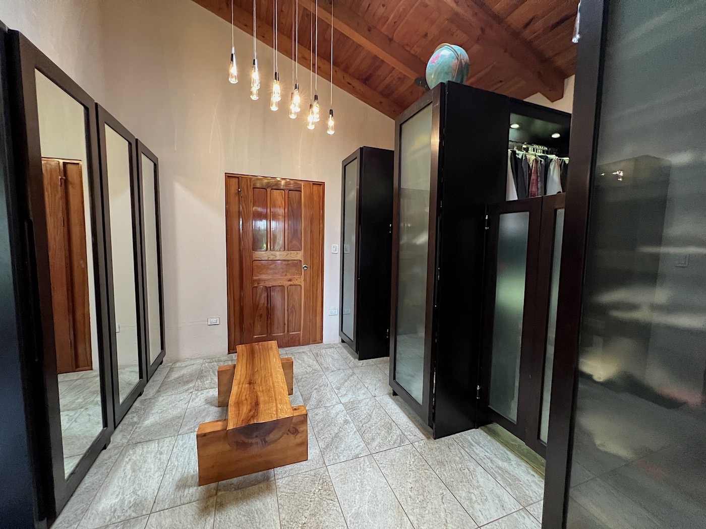 San Rafael, Heredia, CR, 6 Bedrooms Bedrooms, ,5 BathroomsBathrooms,Residential,For Sale,1694413