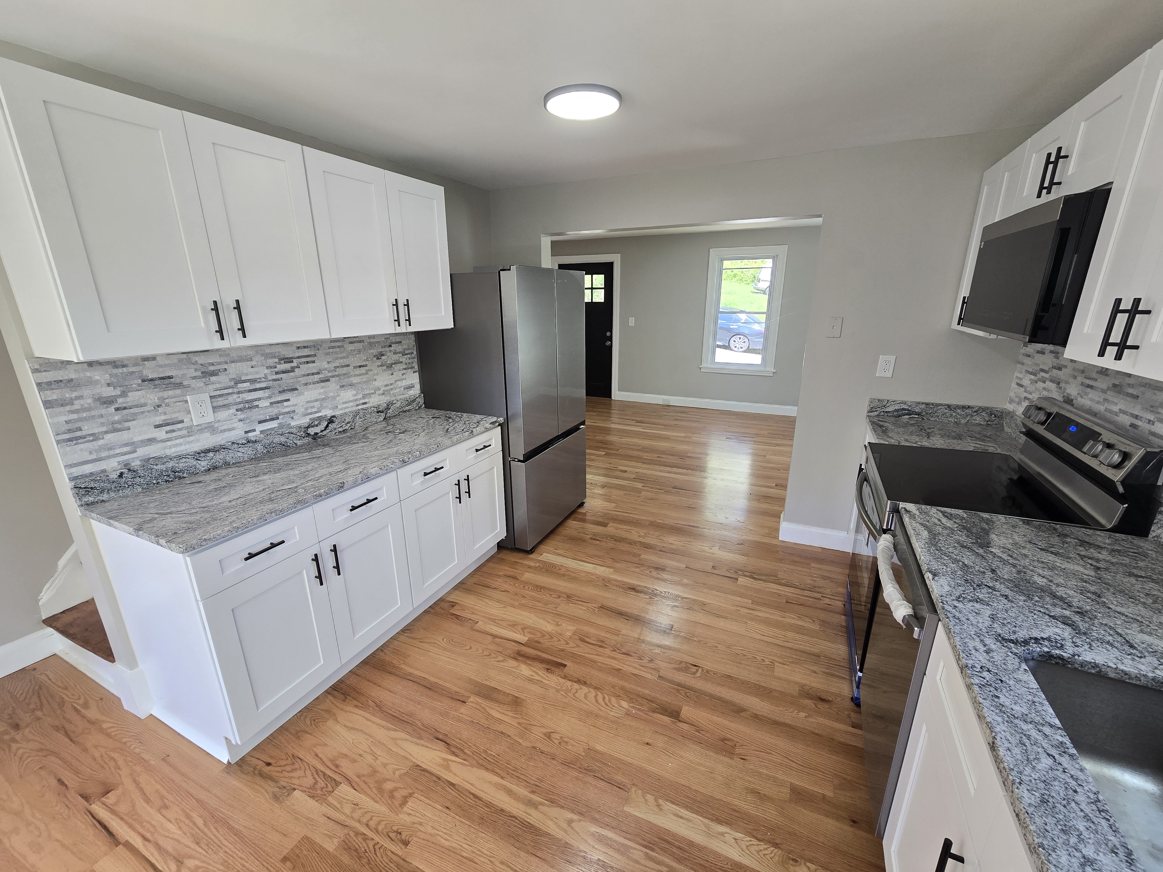 Beacon Falls, Connecticut, 06403, United States, 5 Bedrooms Bedrooms, ,2 BathroomsBathrooms,Residential,For Sale,2045464
