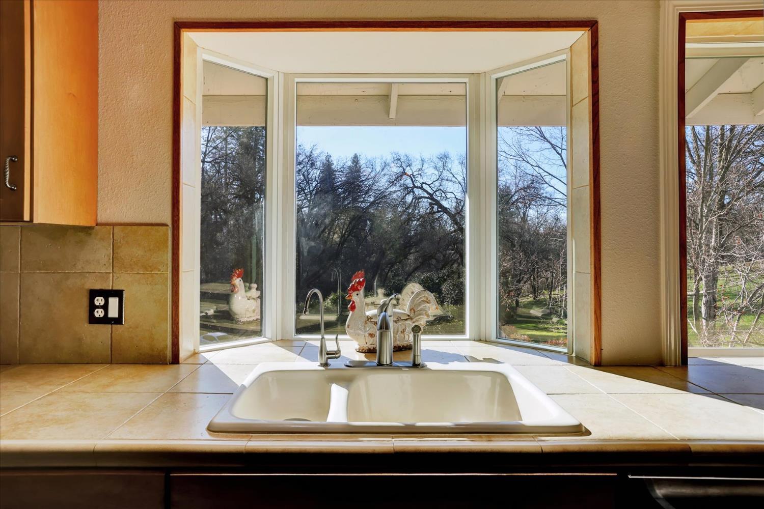 Grass Valley, California, 95949, United States, 4 Bedrooms Bedrooms, ,3 BathroomsBathrooms,Residential,For Sale,2015333