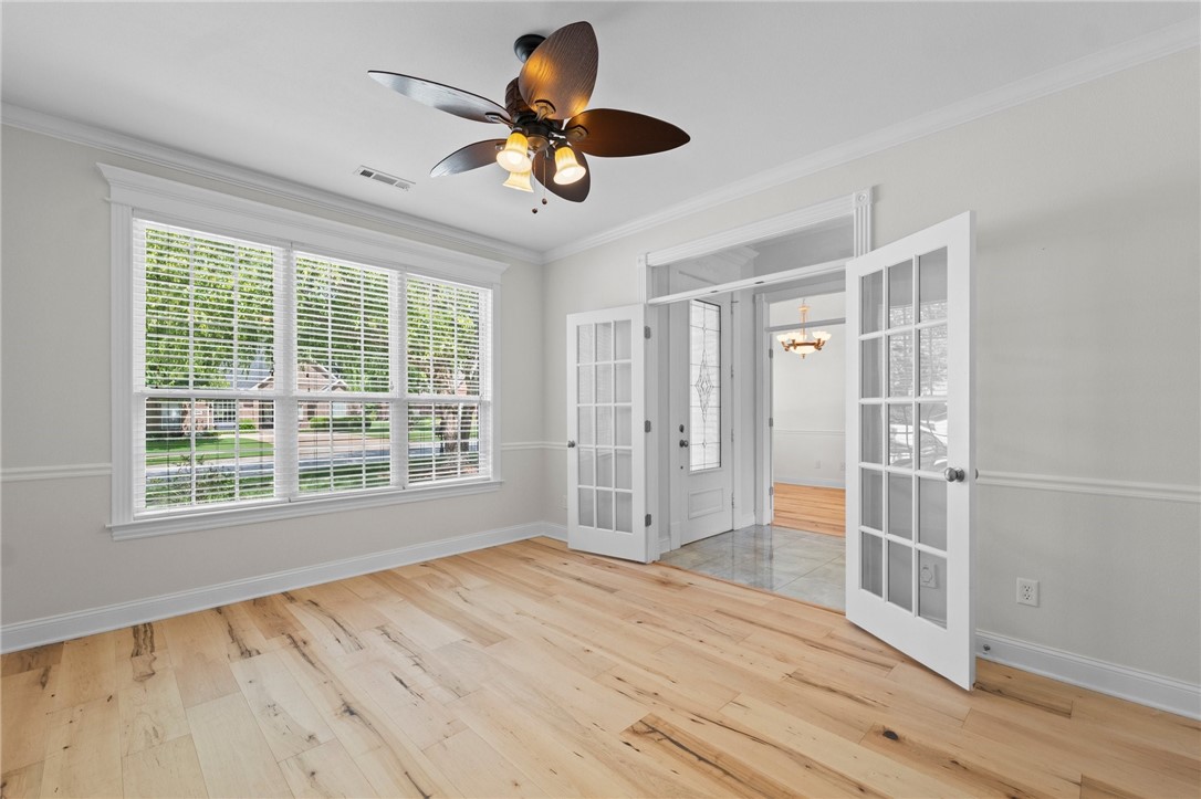 Fayetteville, Arkansas, 72701, United States, 5 Bedrooms Bedrooms, ,4 BathroomsBathrooms,Residential,For Sale,1838012