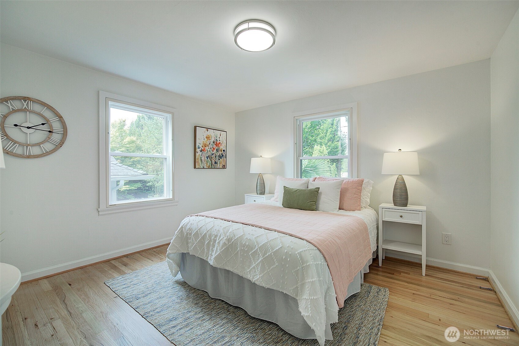 Seattle, Washington, 98126, United States, 3 Bedrooms Bedrooms, ,2 BathroomsBathrooms,Residential,For Sale,1882330