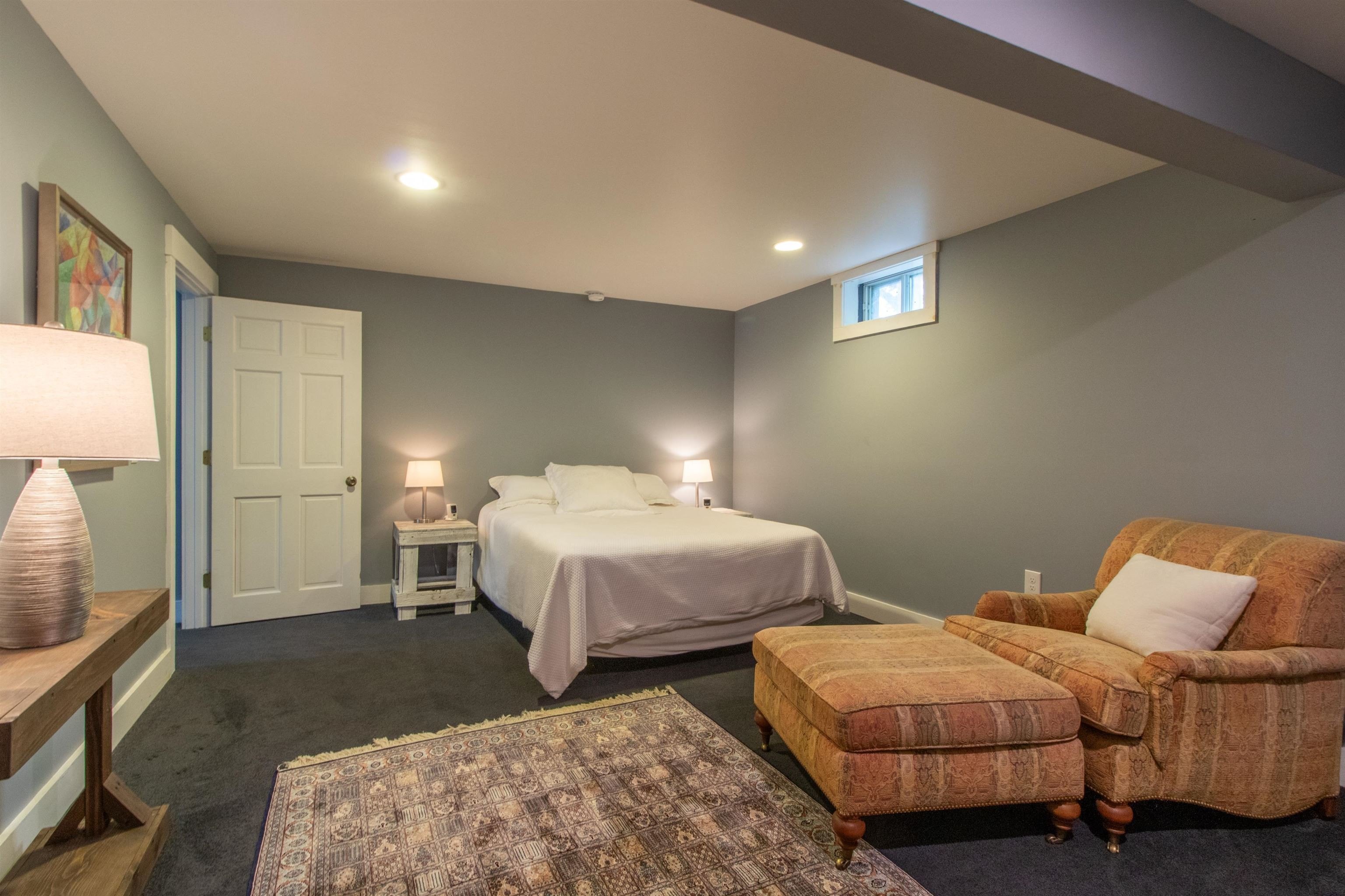 Kirby, Vermont, 05851, United States, 5 Bedrooms Bedrooms, ,3 BathroomsBathrooms,Residential,For Sale,2036584