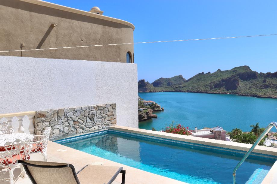 DE LA LANGOSTA, Guaymas, Sonora, 85506, Mexico, 3 Bedrooms Bedrooms, ,4 BathroomsBathrooms,Residential,For Sale,DE LA LANGOSTA,1610336