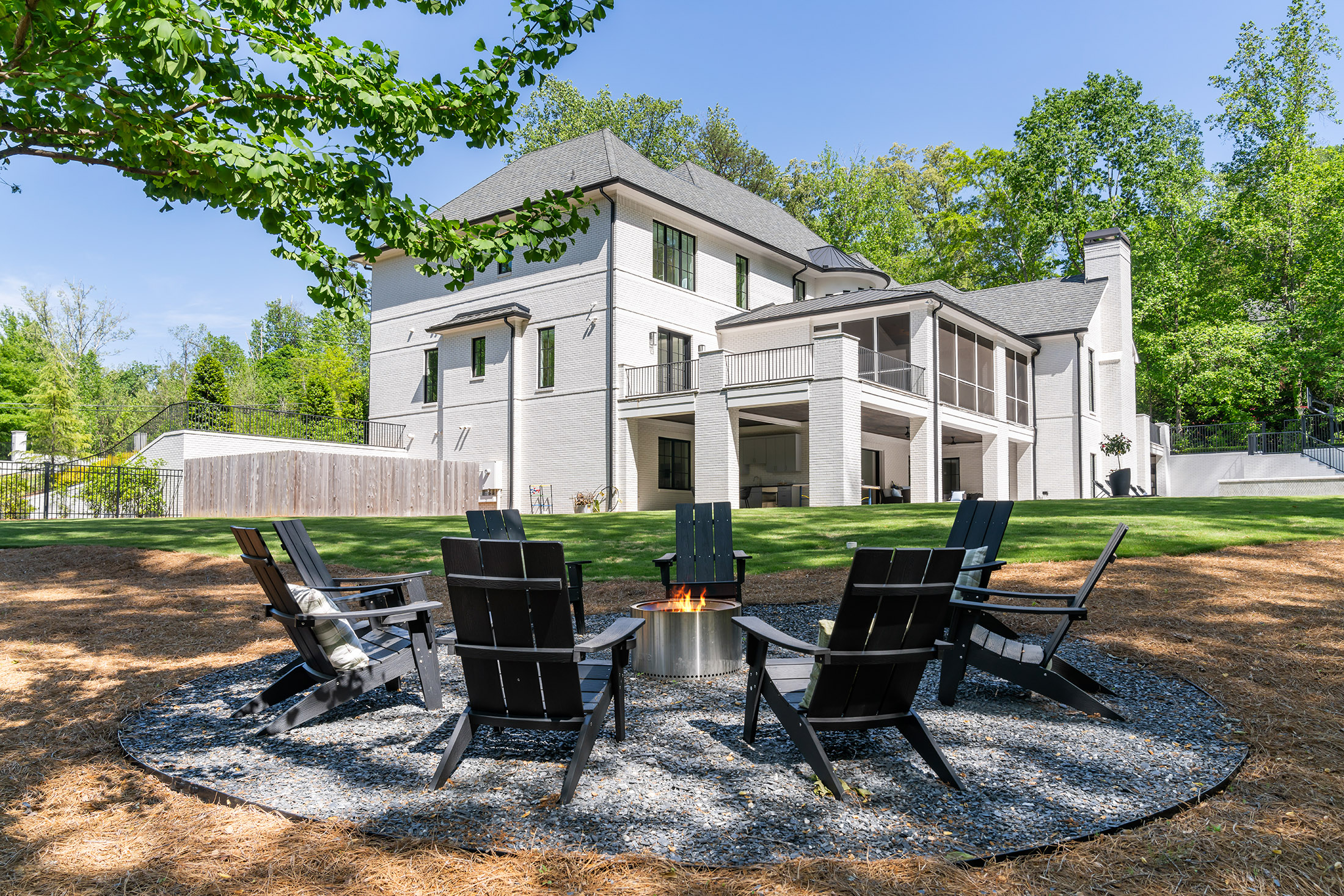  Beautifully Designed, Custom Residence on Nearly Six Acres in Chastain Park - 物件實景
