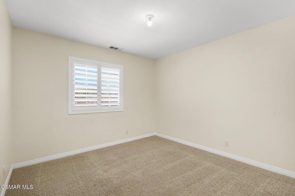 Newbury Park, California, 91320, United States, 5 Bedrooms Bedrooms, ,3 BathroomsBathrooms,Residential,For Sale,1885312