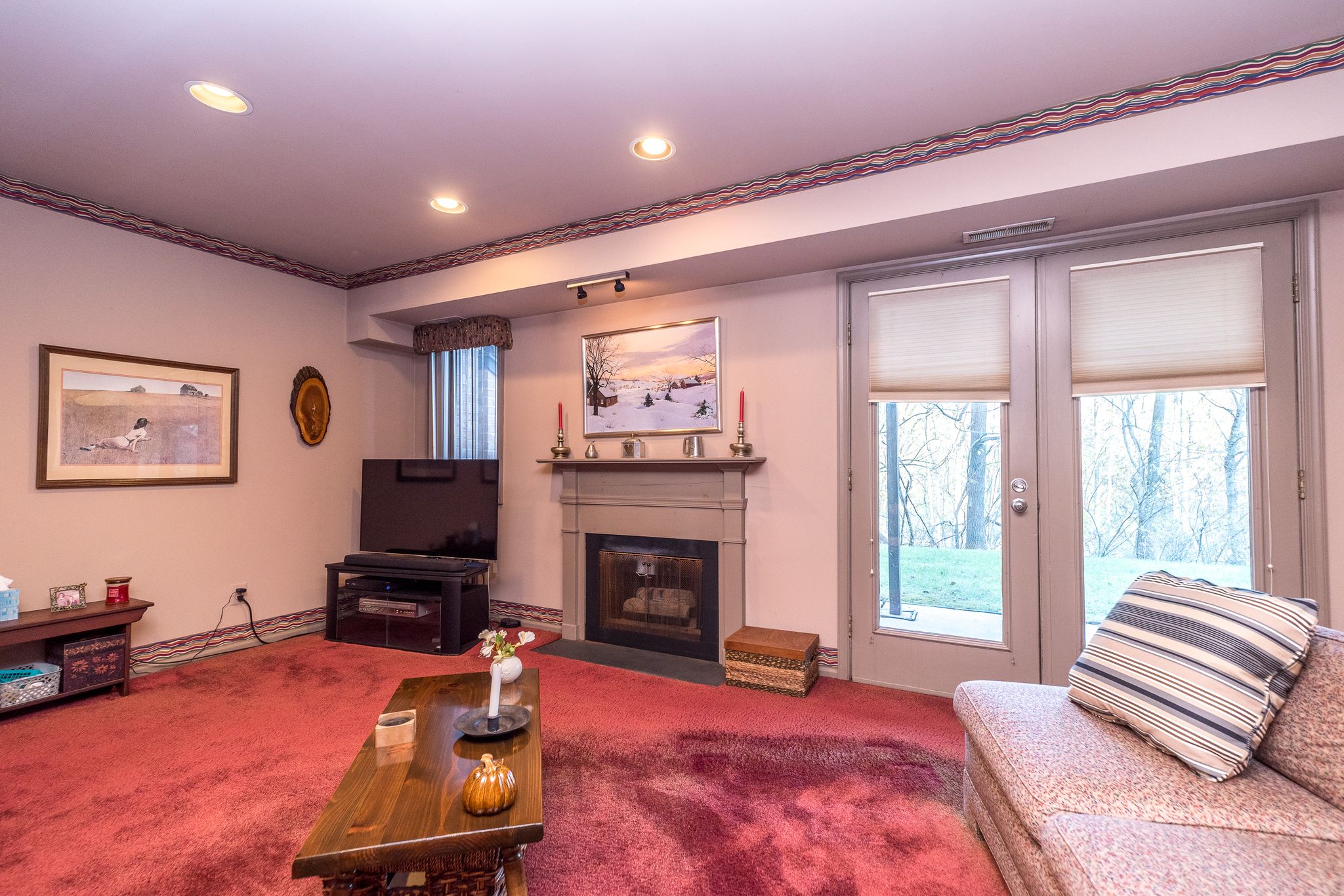 Chesterbrook, Pennsylvania, 19087, United States, 2 Bedrooms Bedrooms, ,3 BathroomsBathrooms,Residential,For Sale,1978885