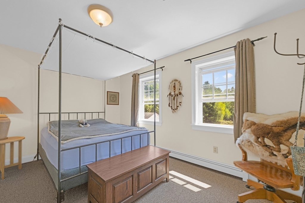 North Brookfield, Massachusetts, 01535, United States, 3 Bedrooms Bedrooms, ,3 BathroomsBathrooms,Residential,For Sale,1905631
