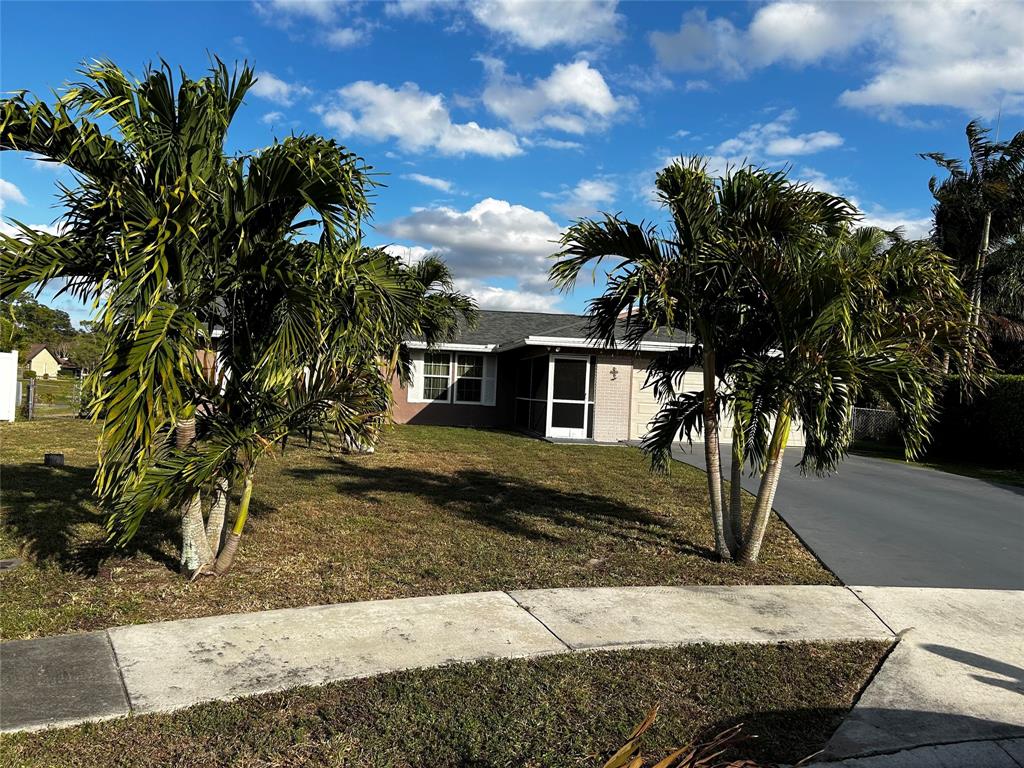 Royal Palm Beach, Florida, 33411, United States, 3 Bedrooms Bedrooms, ,2 BathroomsBathrooms,Residential,For Sale,1743350