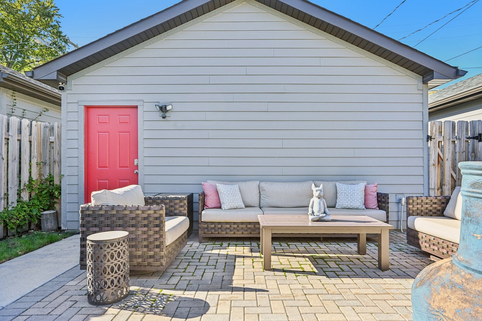 Evanston, Illinois, 60202, United States, 4 Bedrooms Bedrooms, ,3 BathroomsBathrooms,Residential,For Sale,1991957