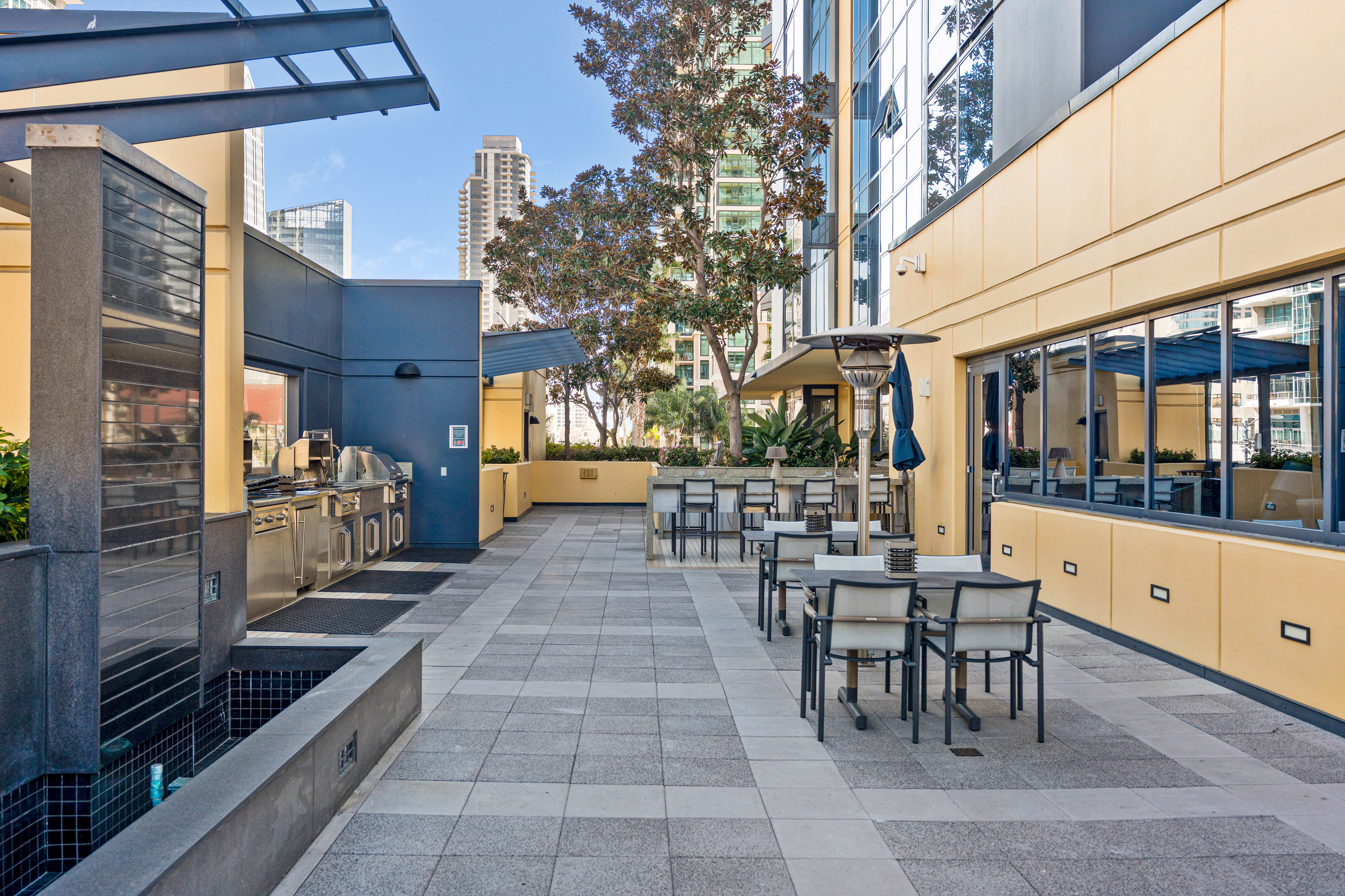  1325 Pacific Highway, San Diego, CA 92101 - 物件實景