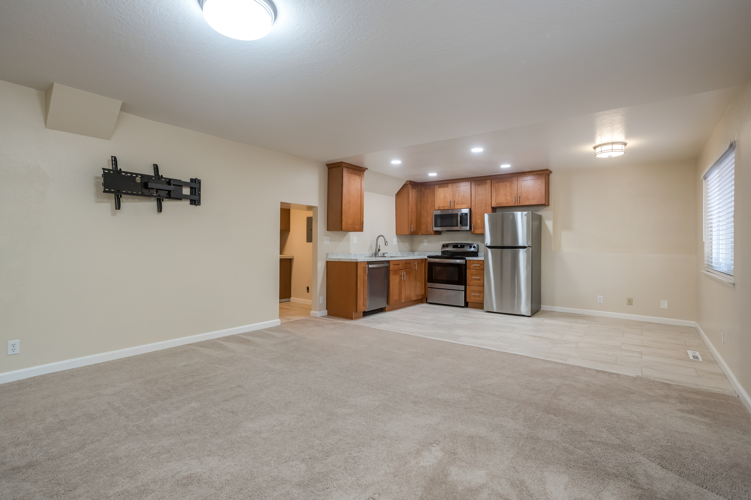 Hayward, California, 94541, United States, 4 Bedrooms Bedrooms, ,3 BathroomsBathrooms,Residential,For Sale,2005558