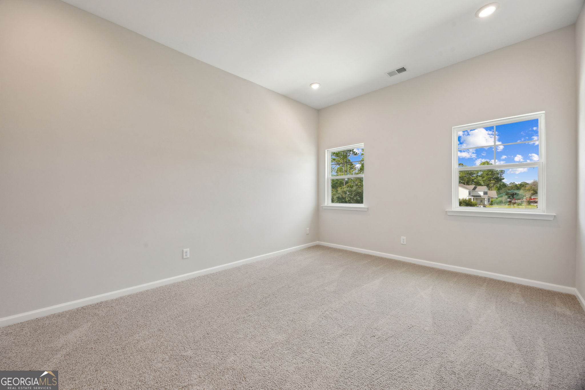 St. Marys, Georgia, 31558, United States, 4 Bedrooms Bedrooms, ,3 BathroomsBathrooms,Residential,For Sale,1962836