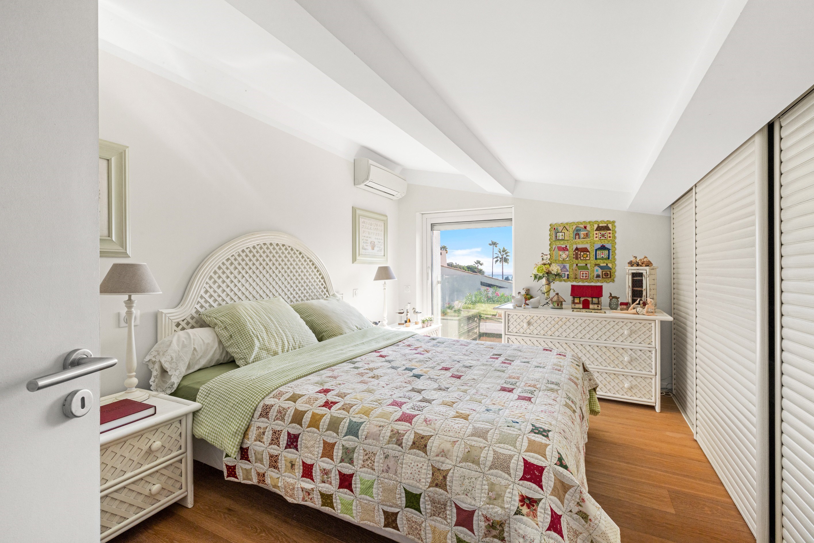  French Riviera – Elegant Villa with Private Pool in the Prestigious Domaine des… - 物件實景