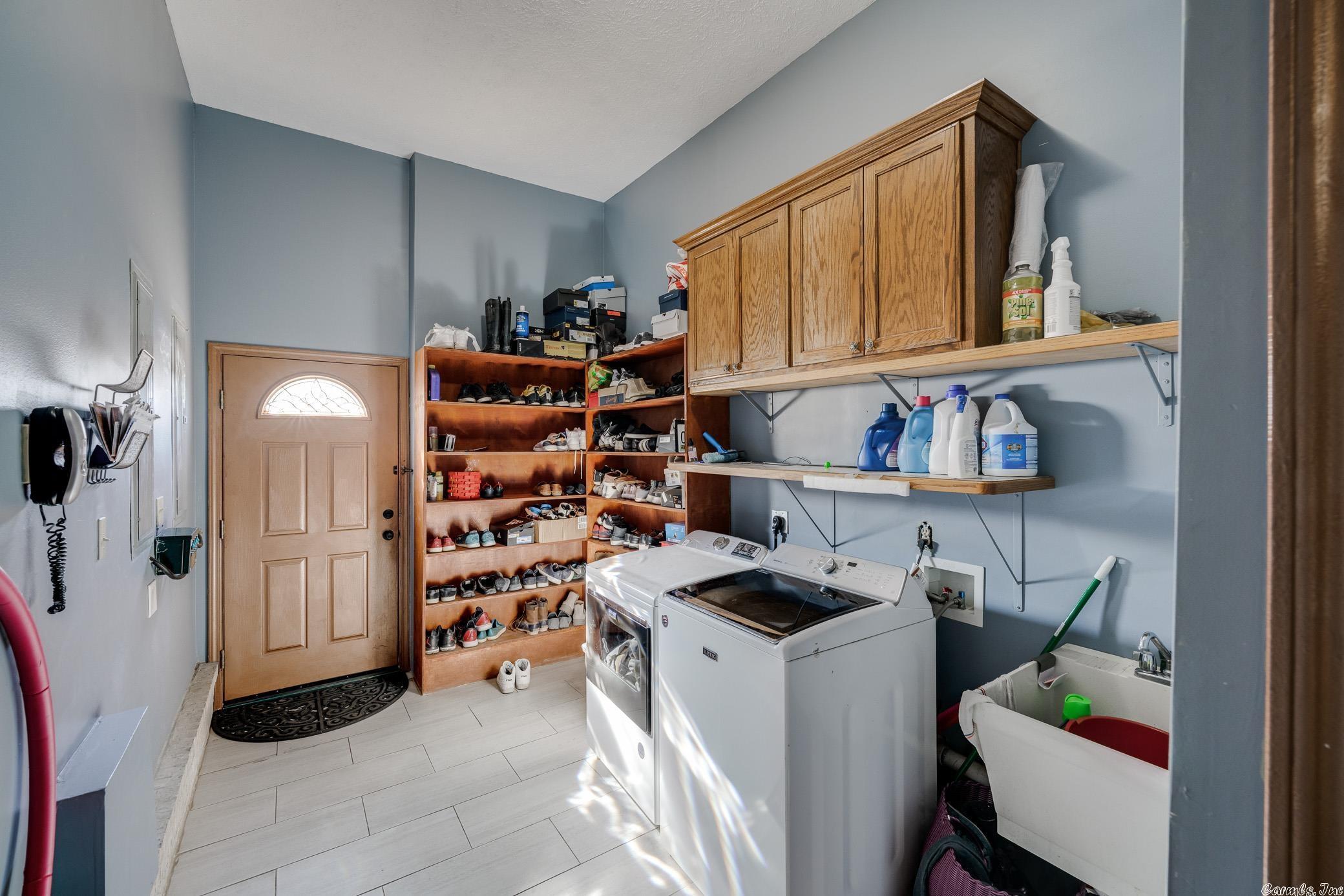 452-B Caney Valley Drive, Plumerville, Arkansas, 72127, United States, 5 Bedrooms Bedrooms, ,6 BathroomsBathrooms,Residential,For Sale,452-B Caney Valley Drive,1433800