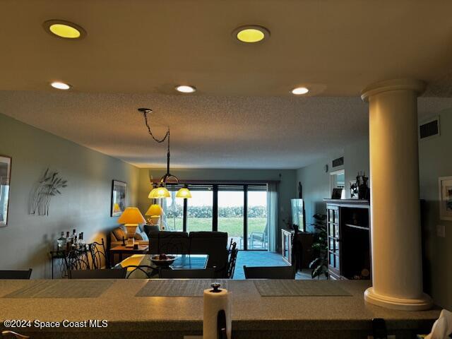 Indialantic, Florida, 32903, United States, 2 Bedrooms Bedrooms, ,2 BathroomsBathrooms,Residential,For Sale,1980087