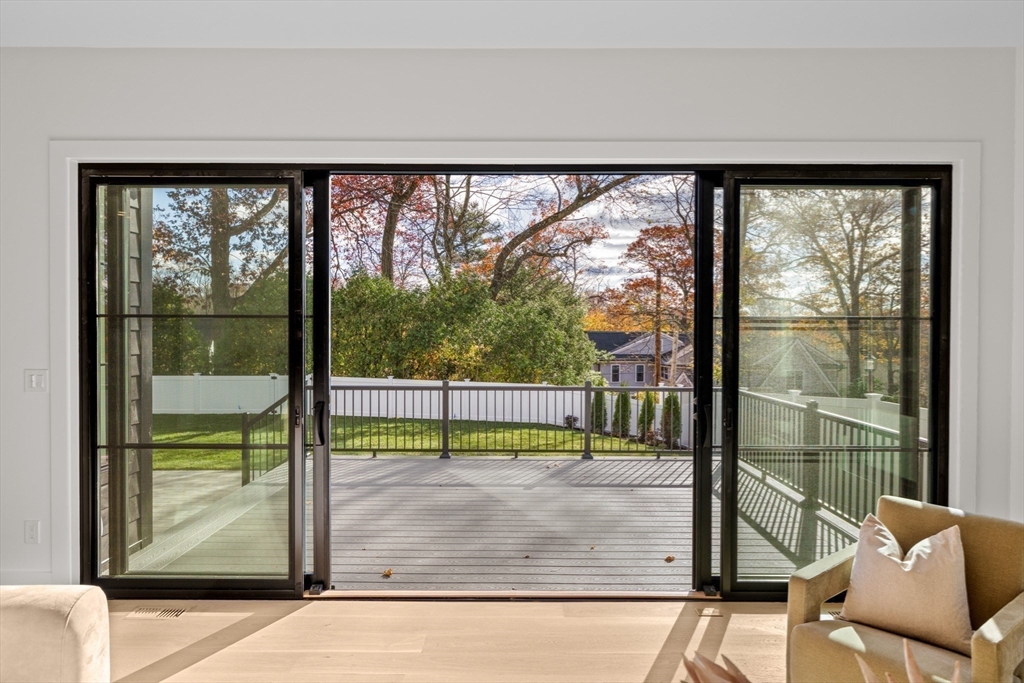 Newton, Massachusetts, 02461, United States, 7 Bedrooms Bedrooms, ,8 BathroomsBathrooms,Residential,For Sale,1995723