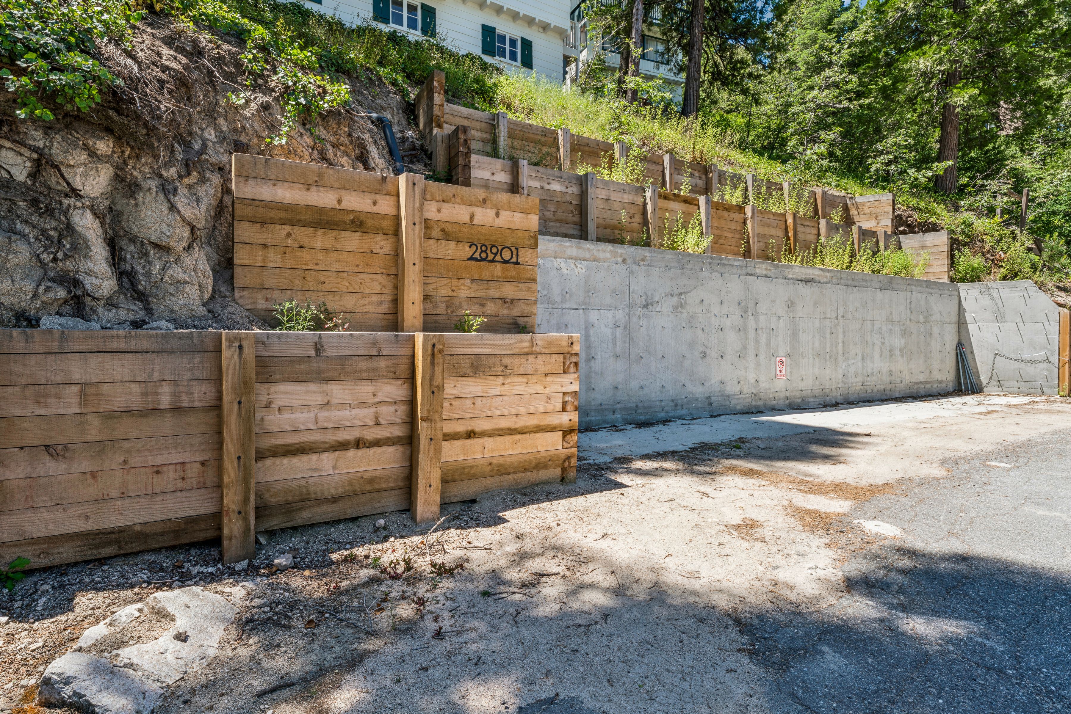  28901 Palisades Drive, Lake Arrowhead, CA 92352 - 物件實景