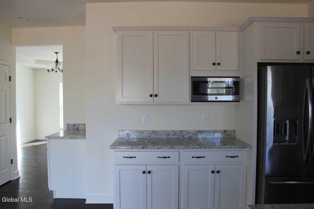 Averill Park, New York, 12018, United States, 4 Bedrooms Bedrooms, ,3 BathroomsBathrooms,Residential,For Sale,1939290